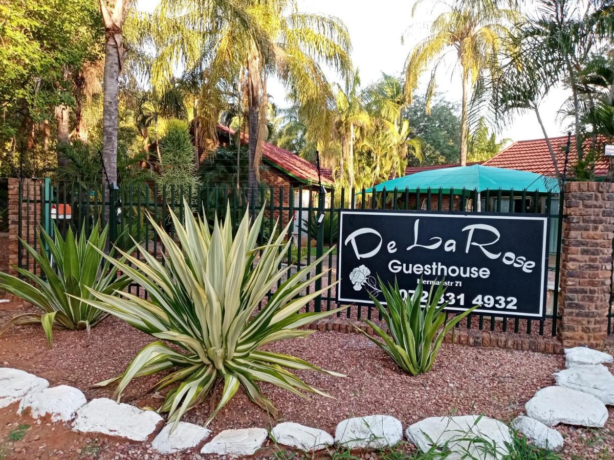 De La Rose Guesthouse Lephalale エクステリア 写真